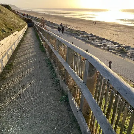 100 Metres De La Plage Jullouville-les-Pins Esterno foto